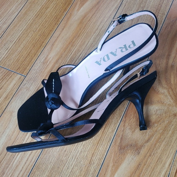 Prada Satin sandals (Authentic) - Picture 3 of 4